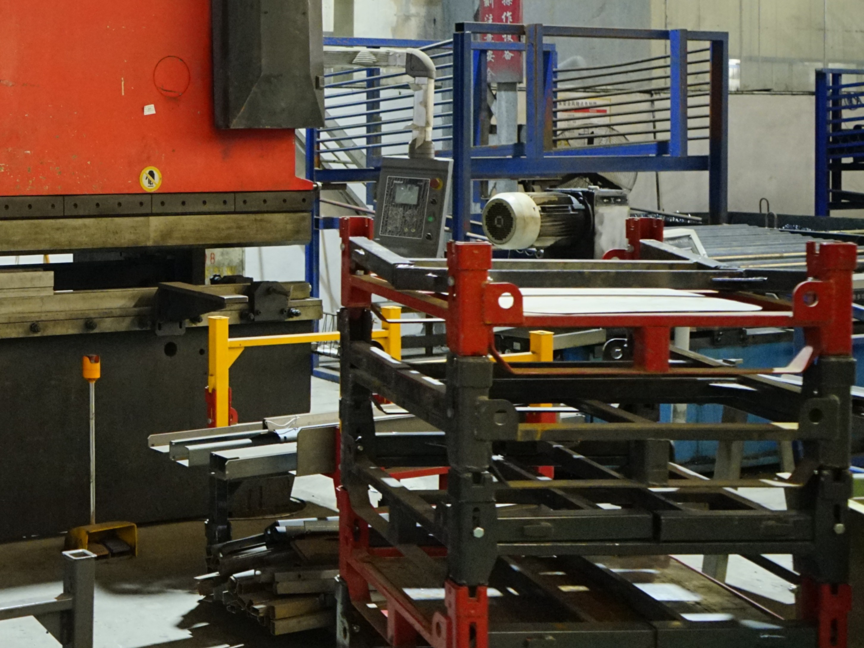 施工電梯使用前準備及無法安裝情況詳解 施工電梯使用前準備及無法安裝情況詳解