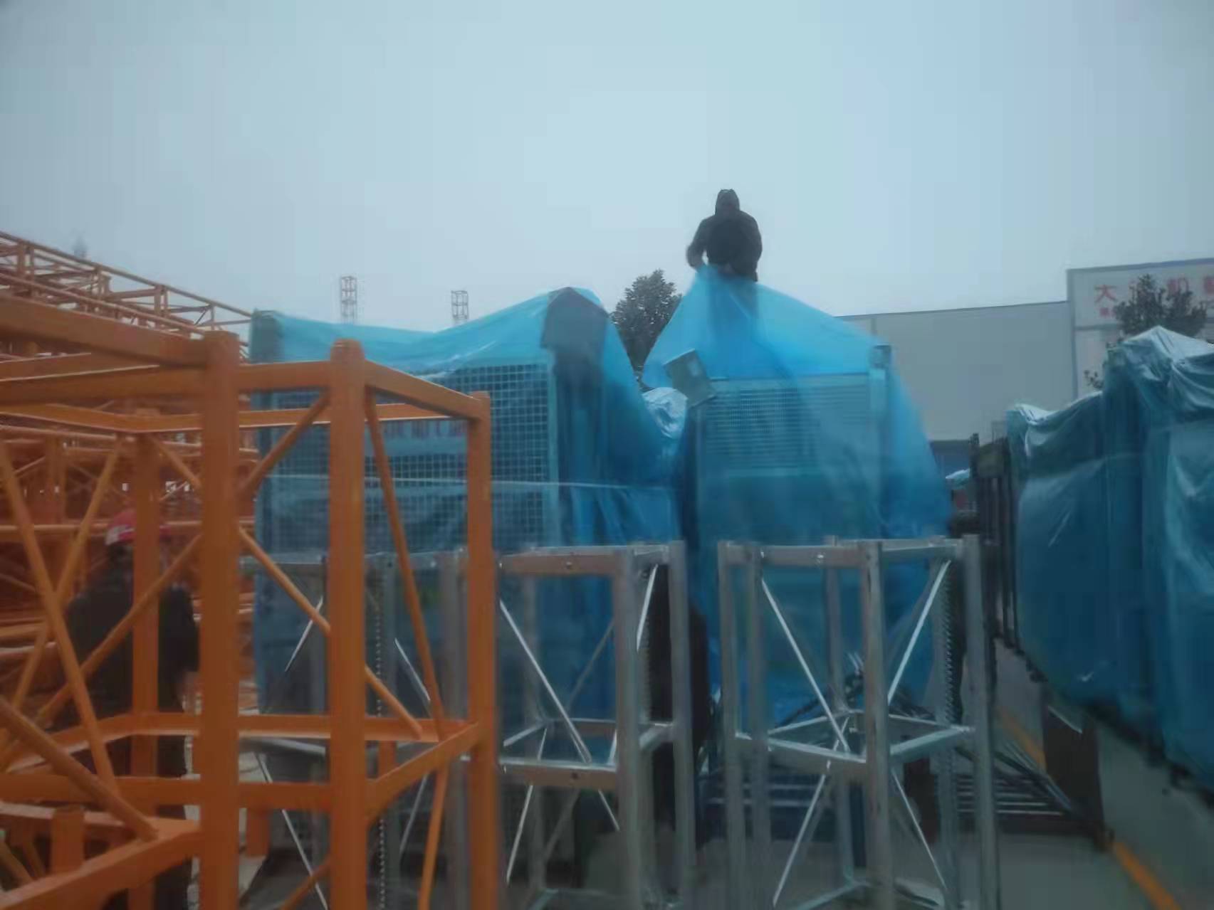 大誠(chéng)人，大誠(chéng)事：皚皚白雪中最靚麗的一道風(fēng)景線！